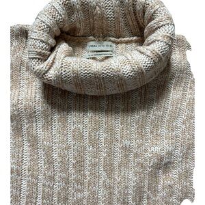 Urban Outfitters Turtleneck Sweater Size M